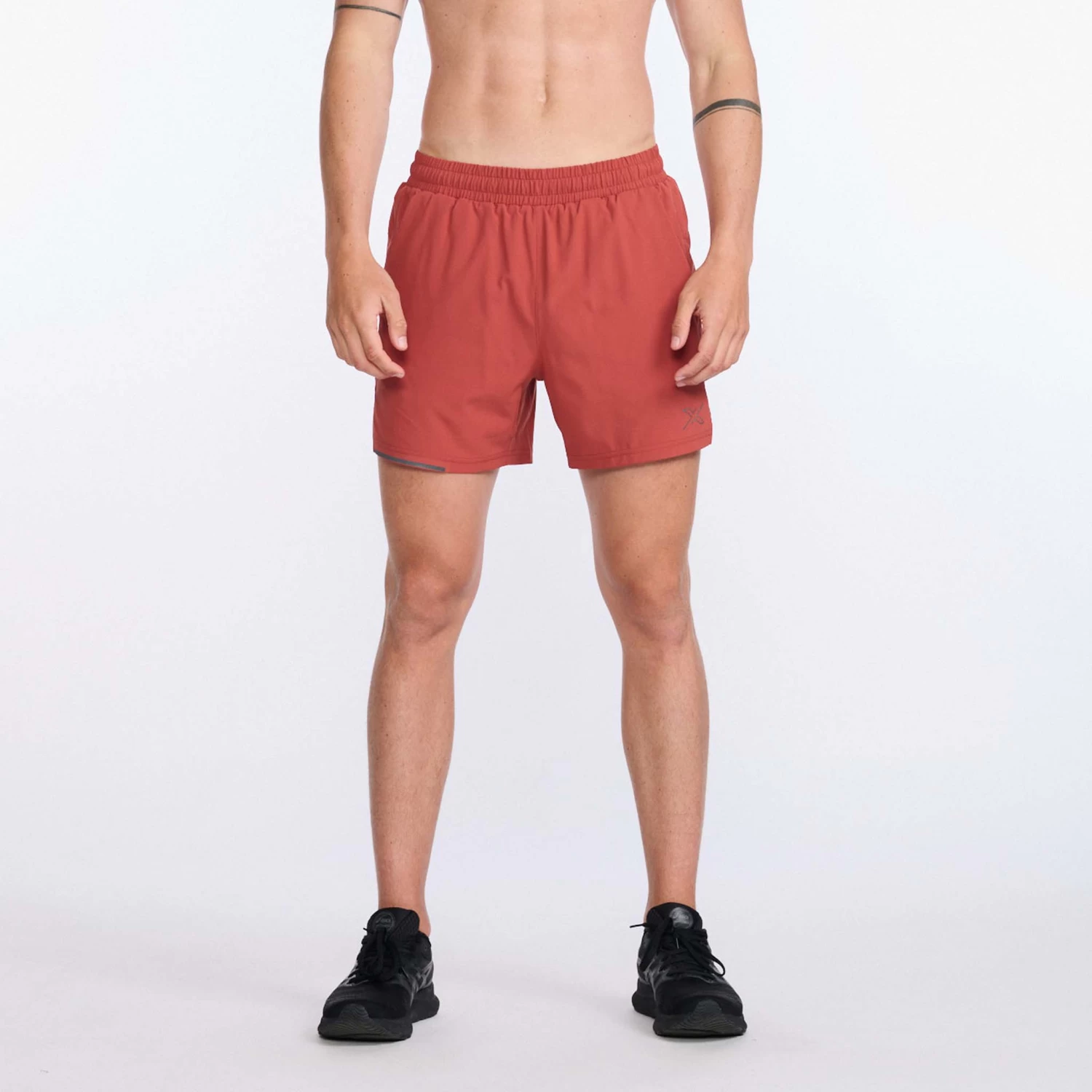 2XU | Men's Aero 5 Inch Short