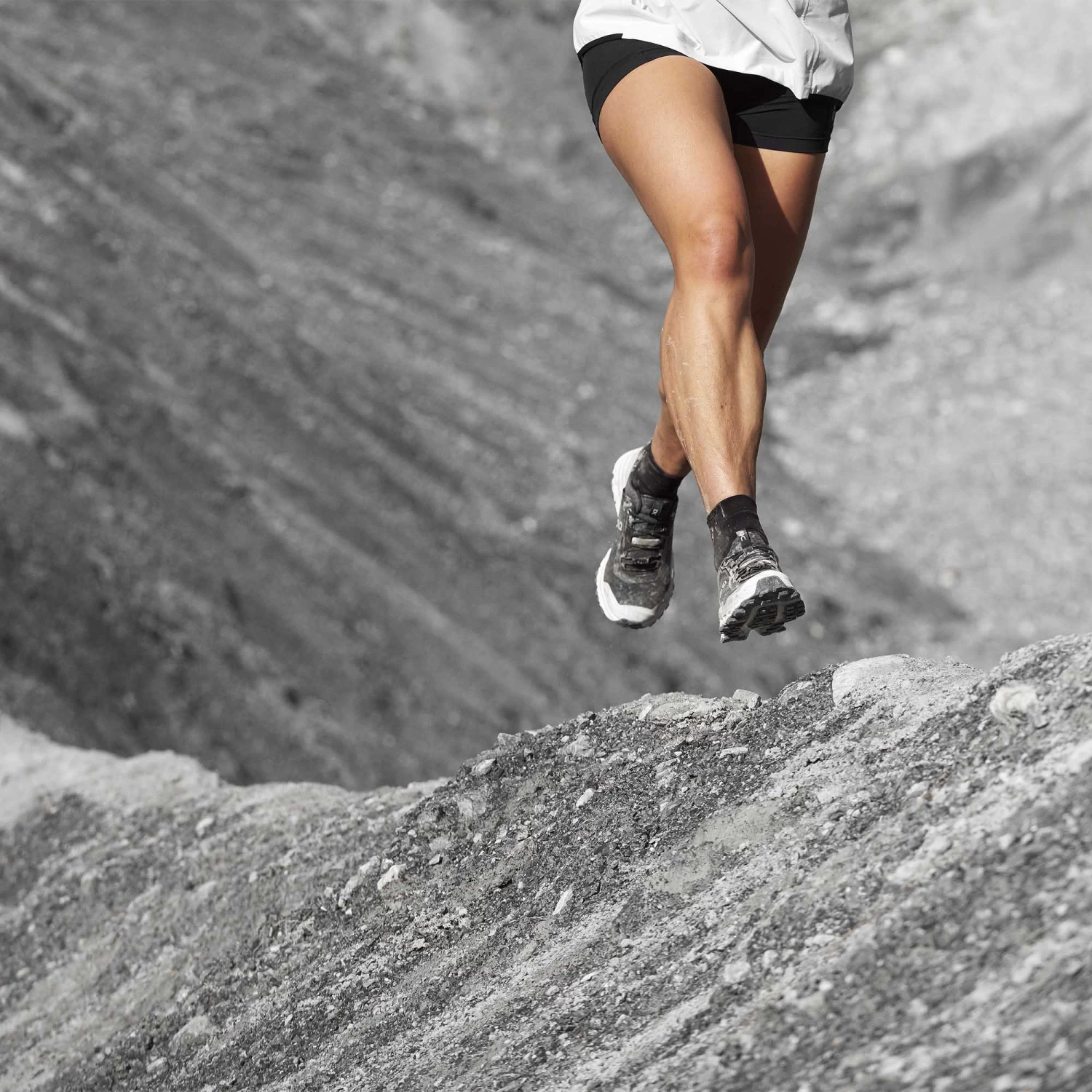 On | Women's Cloudultra Running Shoes - Image 6